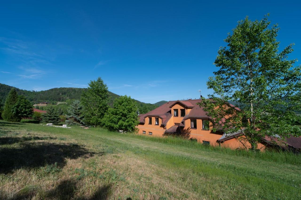 Formule Perštejn Exterior foto